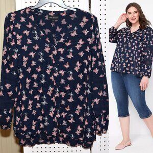 Plus Size 14/16 Lane Bryant Butterfly V-Neck Long Sleeve Button Front Lace Top